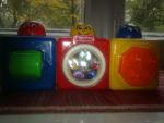 Кубики с сюрпризами Fisher-Price фото