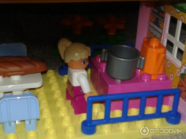 Конструктор Lego Duplo Кукольный домик фото