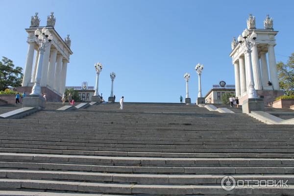 Набережная г. Волгоград (Россия) фото