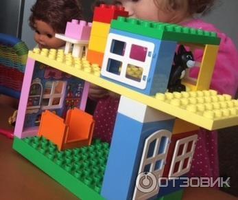 Конструктор Lego Duplo Кукольный домик фото