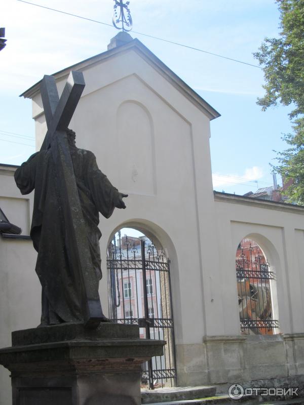 Армянский кафедральный собор Успения Пресвятой Богородицы XIV-XV век (Украина, Львов) фото