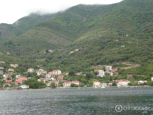 Паромная переправа Лепетане-Каменари (Черногория) фото