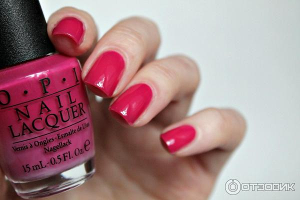 OPI All That Razz-Berry NL W51