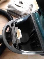 Пылесос LG Storm Extra 1300W фото