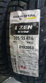 Автомобильные шины Kumho I'Zen KW22 XL фото
