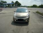 Автомобиль Toyota Prius - хэтчбек фото