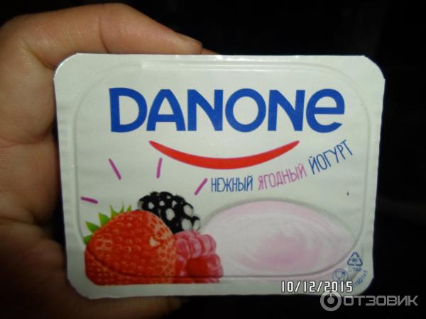 Нежный йогурт Danone фото