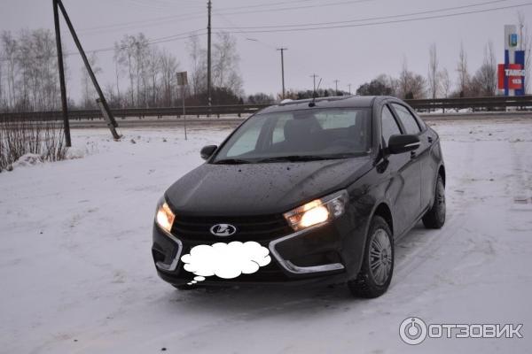 Автомобиль ВАЗ Lada Vesta седан фото