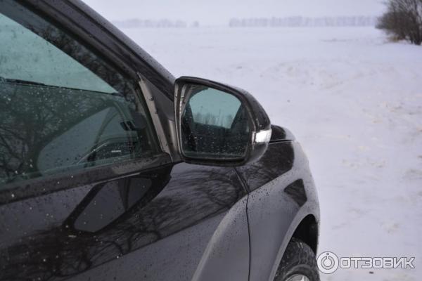 Автомобиль ВАЗ Lada Vesta седан фото