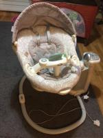 Детские электронные качели Graco Sweetpeace фото