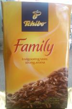 Натуральный жареный молотый кофе Tchibo Family среднеобжаренный фото