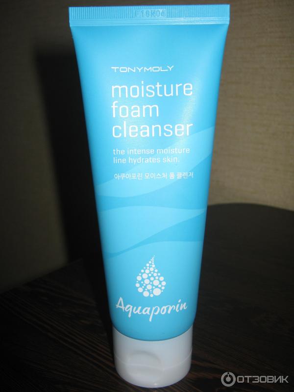 Увлажняющая пенка для умывания TONYMOLY Aquaporin Moisture Foam Cleanser фото