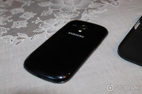 Сотовый телефон Samsung Galaxy S III Mini фото