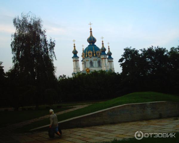 Вал города Кия и Андреевская церковь