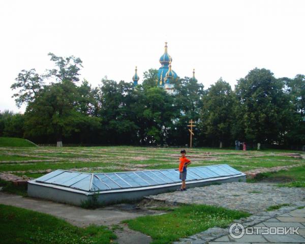 Фундамент Десятинной церкви