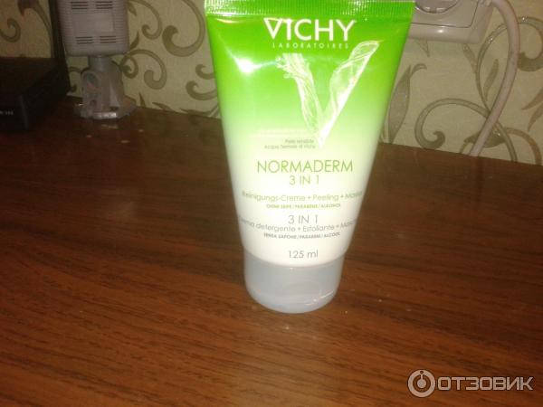 Средство для глубокого очищения Vichy Normaderm 3-In-1 Cleanser Scrub Mask фото