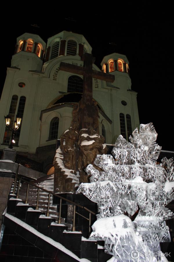 Храм-на Крови (Россия, Екатеринбург) фото