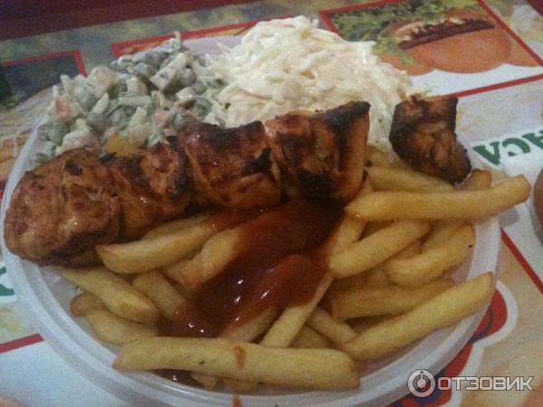 Сирия владикавказ владикавказская меню. Таук Бейрут Владикавказ. Таук осетинский. Хатта Таук Владикавказ. Таук на тарелке Владикавказ