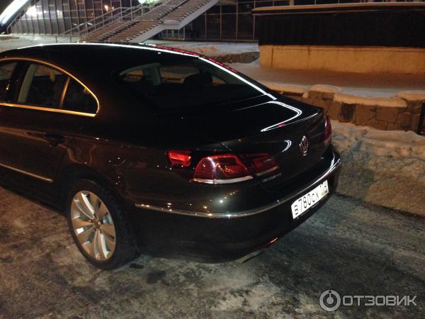 Автомобиль Volkswagen Passat CC II 1.8 седан фото