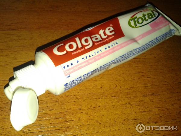 Зубная паста Colgate Total 12 Pro-Clean Gel фото