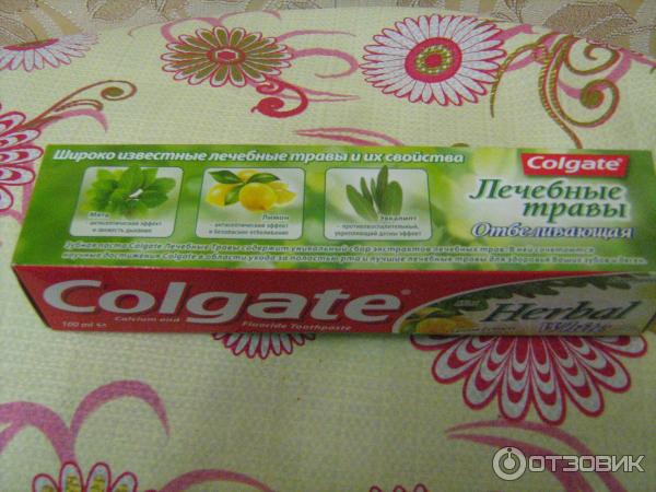 Зубная паста Colgate Herbal White фото