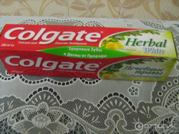 Зубная паста Colgate Herbal White фото