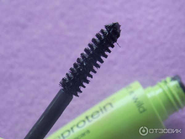 Тушь для ресниц Wet n Wild MegaProtein фото