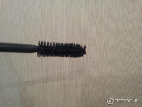 Тушь для ресниц Avon LUXE volume extravagance mascara фото