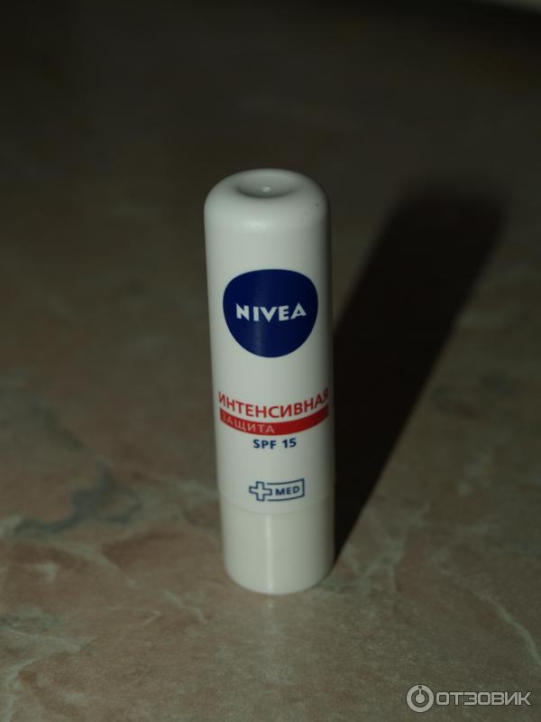 Гигиеническая помада Nivea Интенсивная защита SPF 15 фото