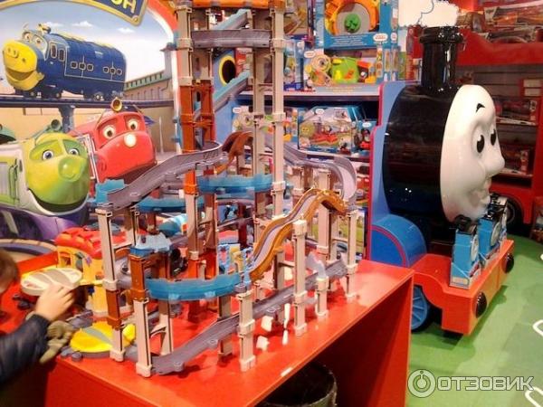 магазин игрушек Hamleys