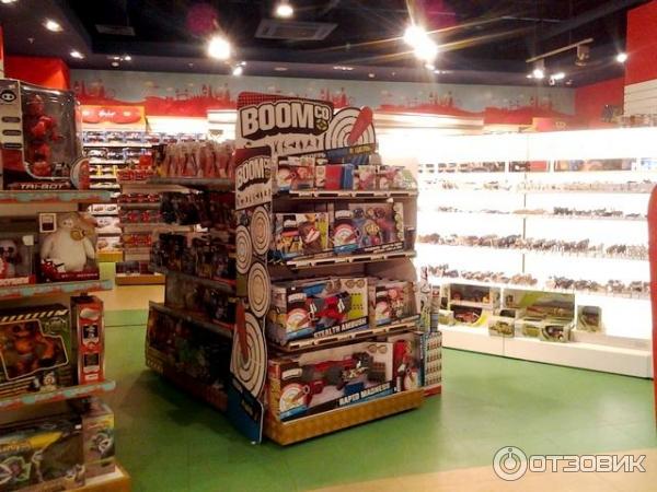 магазин игрушек Hamleys