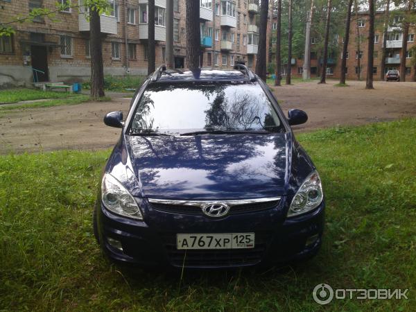 Автомобиль Hyundai i30 хэтчбек фото