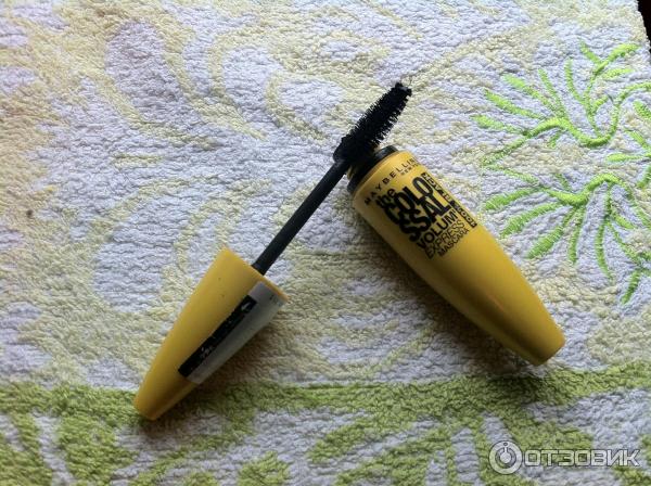 Тушь для ресниц Farres The Colossal Volum Express mascara 100% black фото