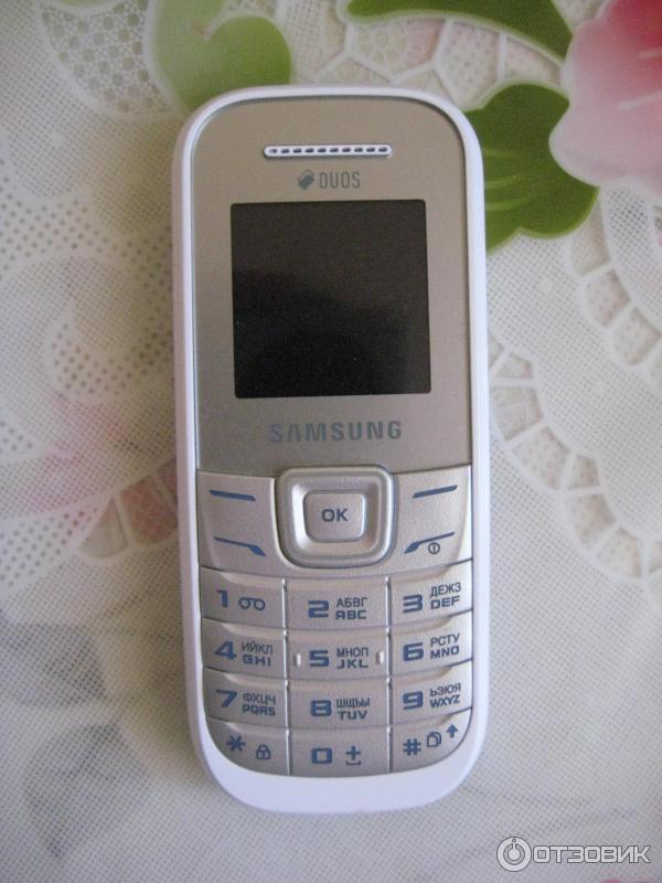 телефон Samsung Keystone 2 GT-E1202