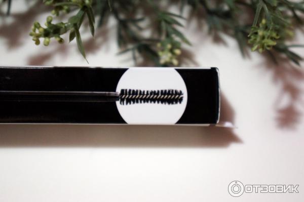 Тушь для ресниц Doll eye Mascara Volume Volumisant NYX фото