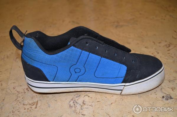 Роликовые кроссовки Heelys фото