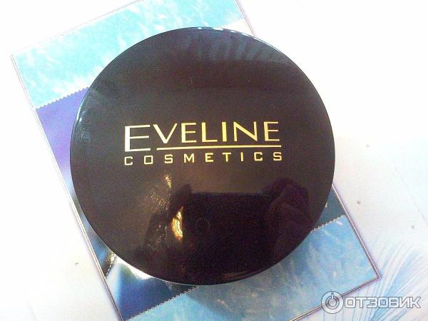 Пудра Eveline Celebrities Beauty