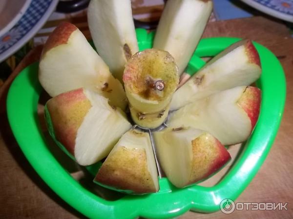 Нож для нарезки яблок New Apple Slices фото