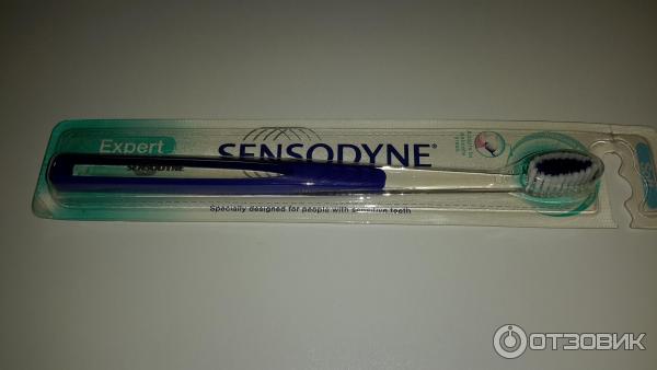 Зубная щетка Sensodyne фото