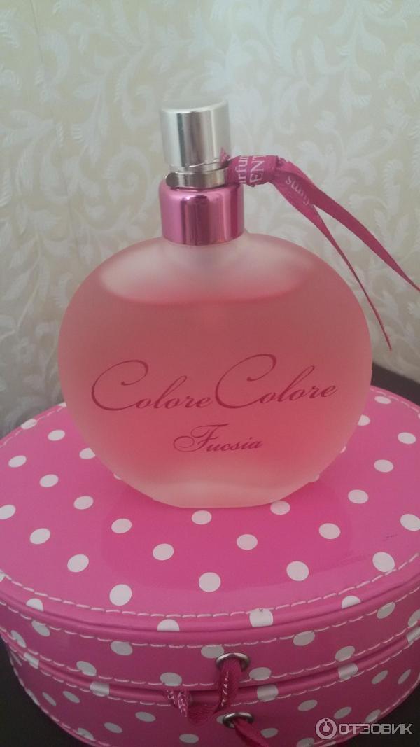 Розовые духи в летуаль. Духи Parfums Genty colore colore. Colore colore Fucsia духи. Духи colore colore Bianca. Духи Pink colore colore Pink.