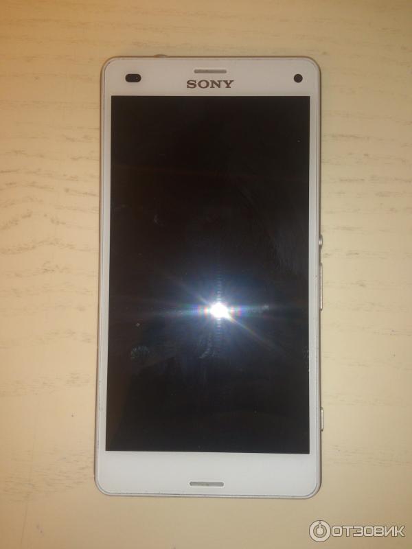 Смартфон Sony Xperia Z3 Compact фото