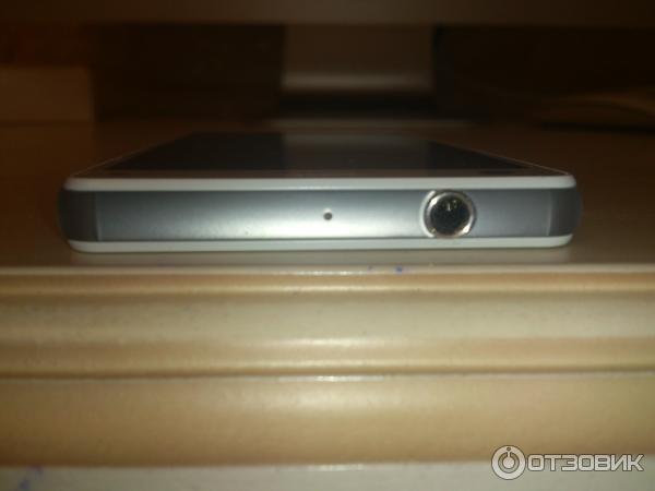 Смартфон Sony Xperia Z3 Compact фото