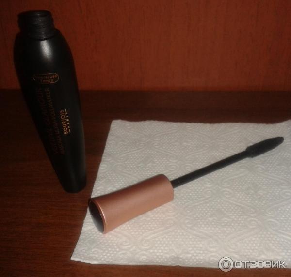 Тушь для ресниц Bourjois Volume Glamour Mascara Ultra-Volumateur фото