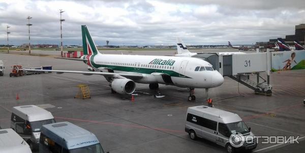 Авиакомпания Alitalia фото