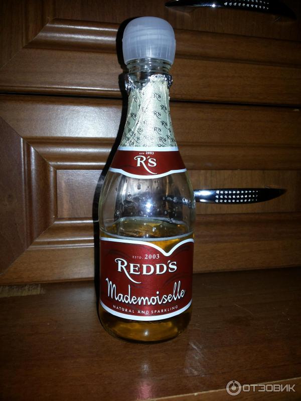 Светлое пиво Redd's Premium Gold 0.33 л