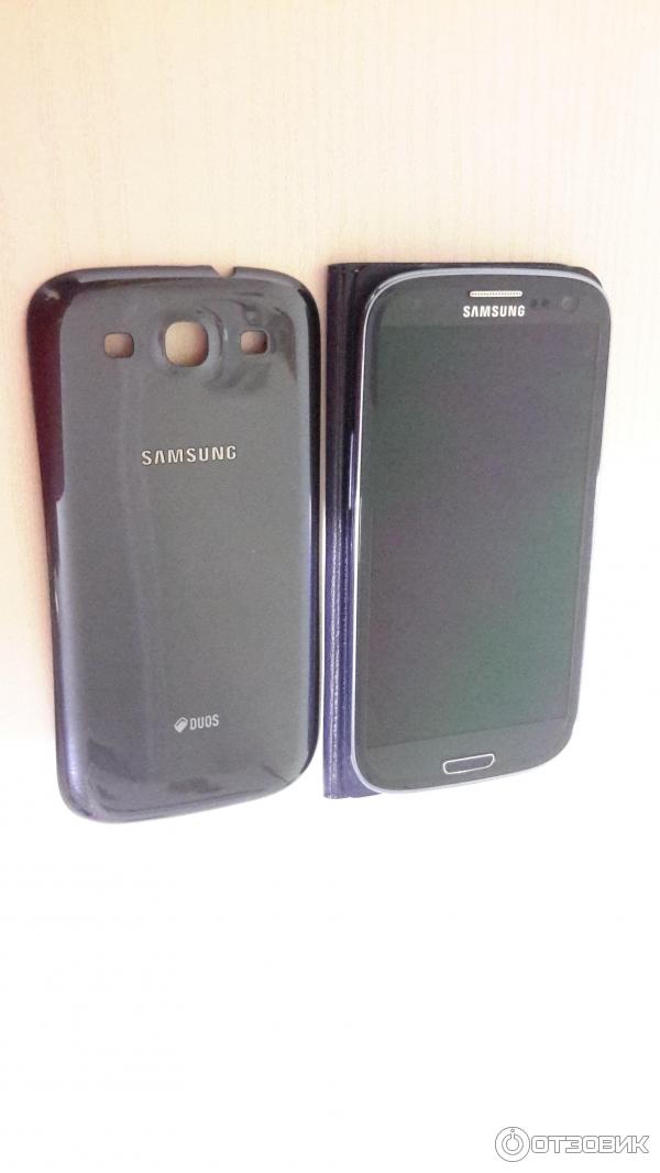 Смартфон Samsung Galaxy S3 Duos GT-I9300I фото