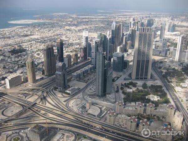 Небоскреб Burj Khalifa (ОАЭ, Дубай) фото