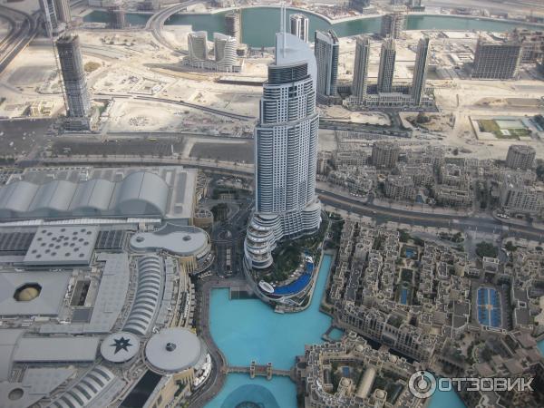 Небоскреб Burj Khalifa (ОАЭ, Дубай) фото