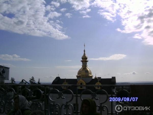 Почаевская лавра. Источник Св. Анны (Украина, Почаев) фото