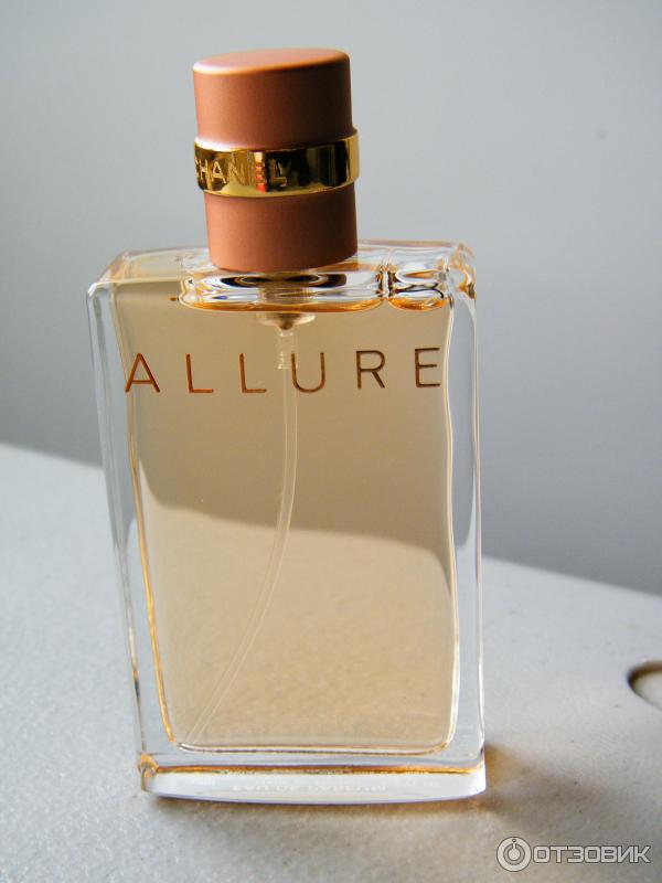 Chanel allure отзывы. Шанель Аллюр женские. Шанель Аллюр парфюмированная вода. Духи Шанель Аллюр женские. Chanel Allure женские.